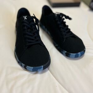 NIB Flux camo Trainers